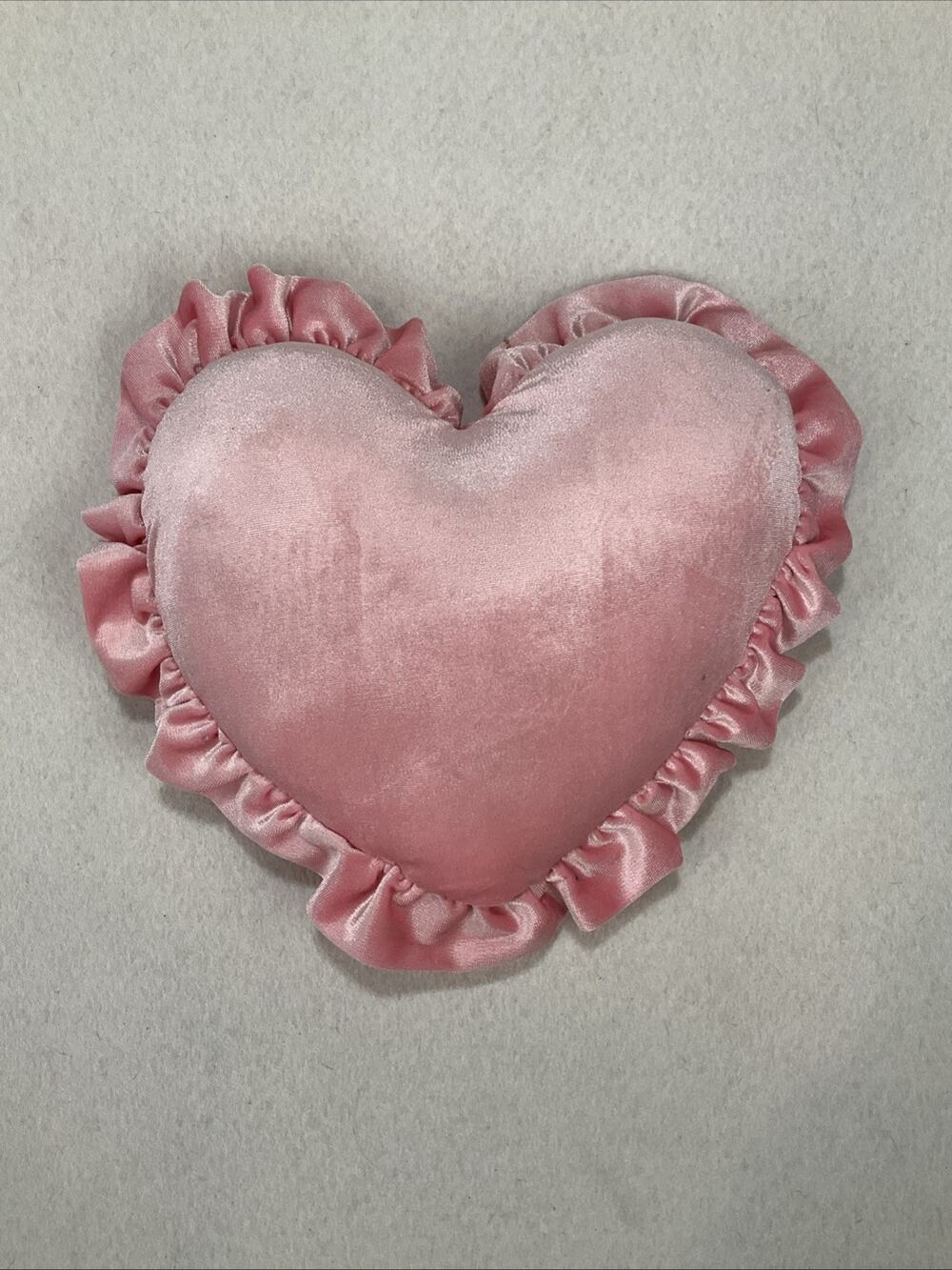 Sweet Pink Velvet Heart Decorative Throw Pillow, Solid, Ruffled Edge, Bedroom/LR